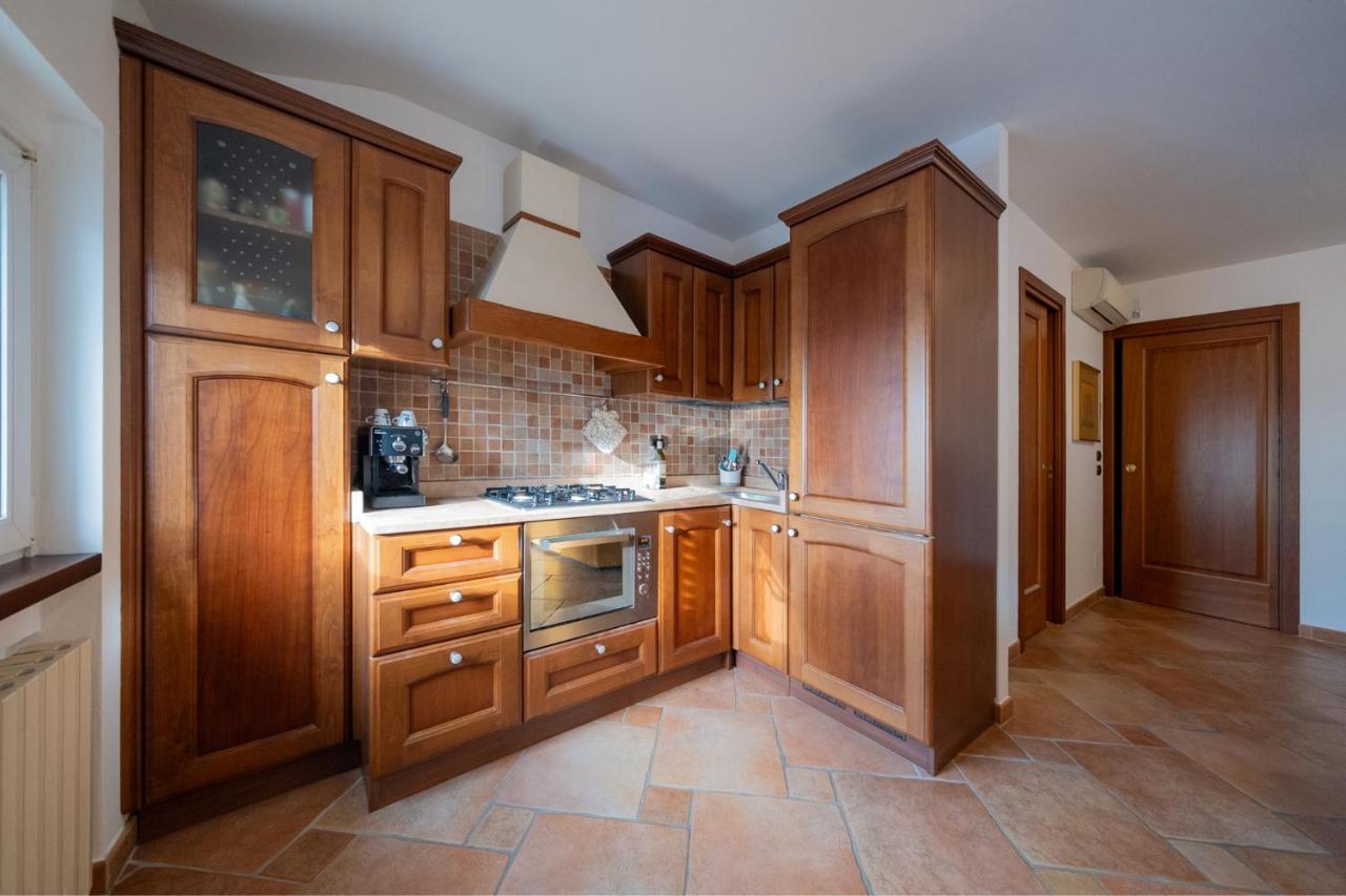 Apartmentsgarda - Baia Del Garda 5 Zewnętrze zdjęcie