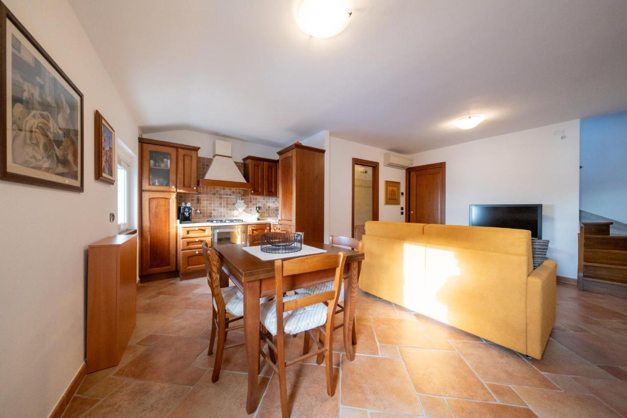 Apartmentsgarda - Baia Del Garda 5 Zewnętrze zdjęcie