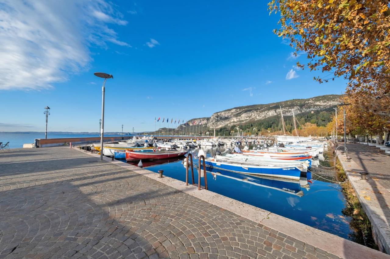 Apartmentsgarda - Baia Del Garda 5 Zewnętrze zdjęcie