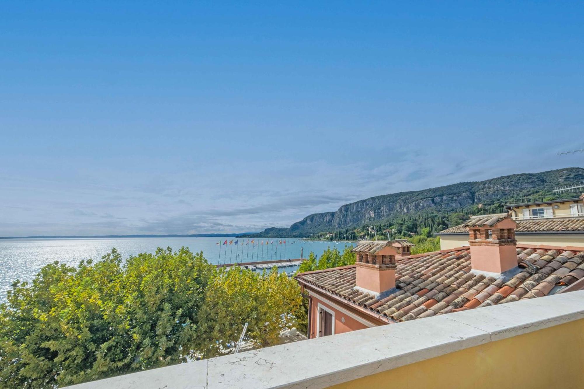 Apartmentsgarda - Baia Del Garda 5 Zewnętrze zdjęcie